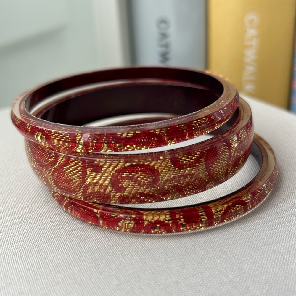 Vintage Red & Gold Lace Bangle Set